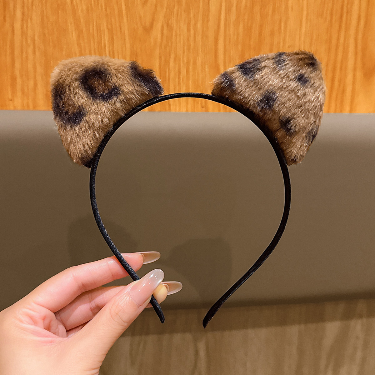 1 Cat's ears (Steamed cat-ear  – Reindeer Antlers Headband recenzja i cena