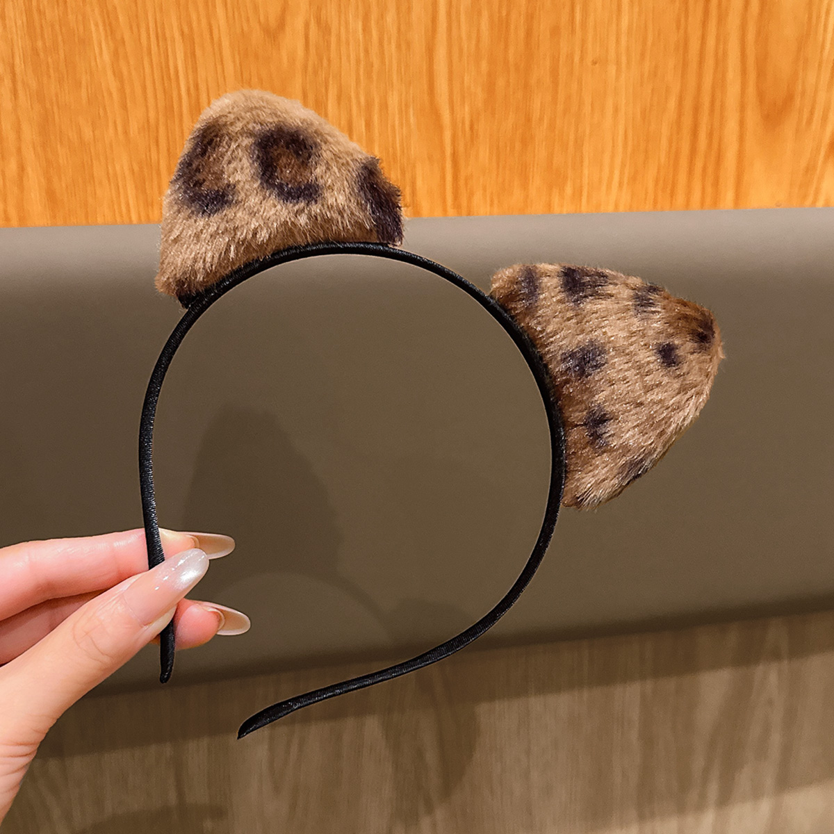 1 Cat's ears (Steamed cat-ear  – Reindeer Antlers Headband recenzja i cena