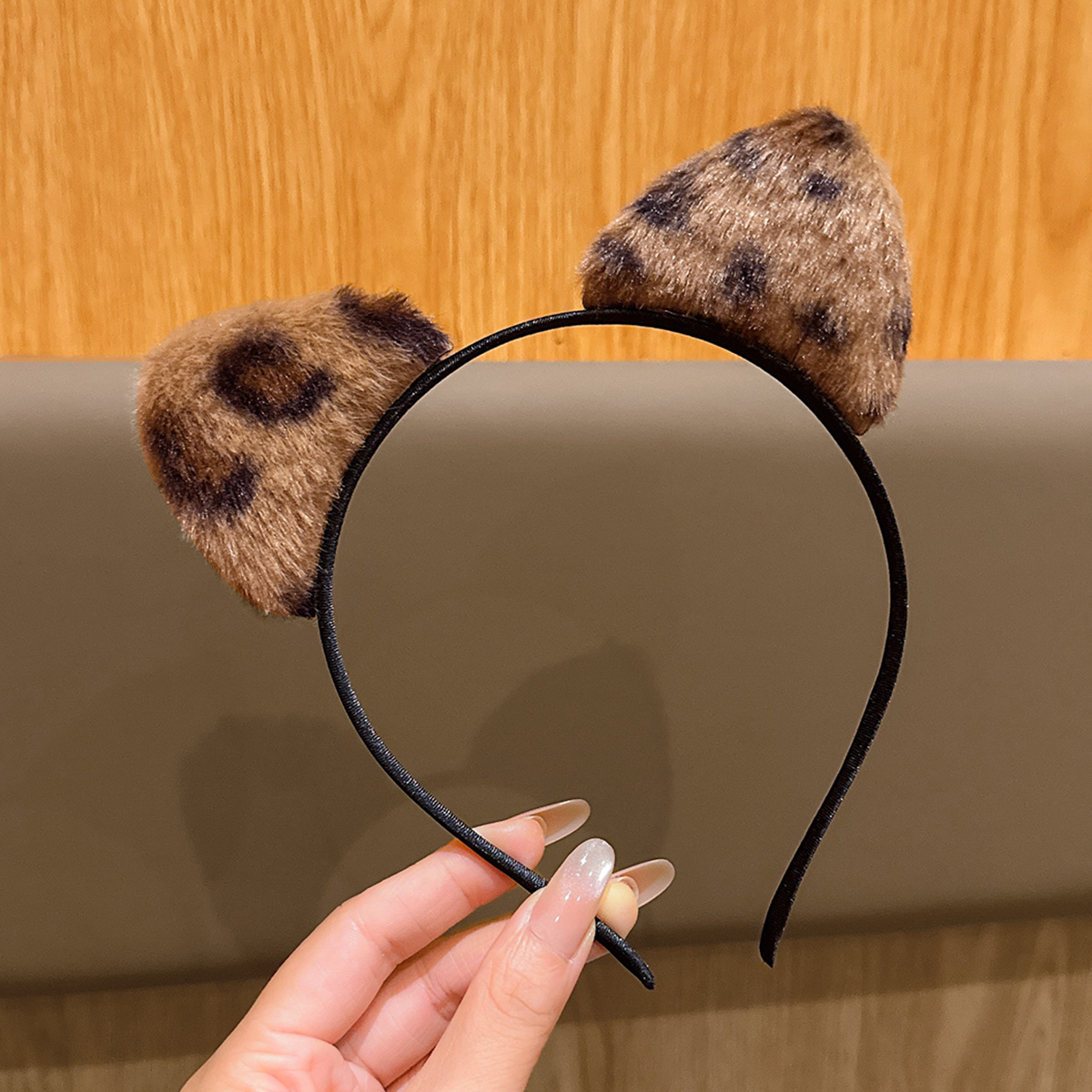 1 Cat's ears (Steamed cat-ear  – Reindeer Antlers Headband recenzja i cena