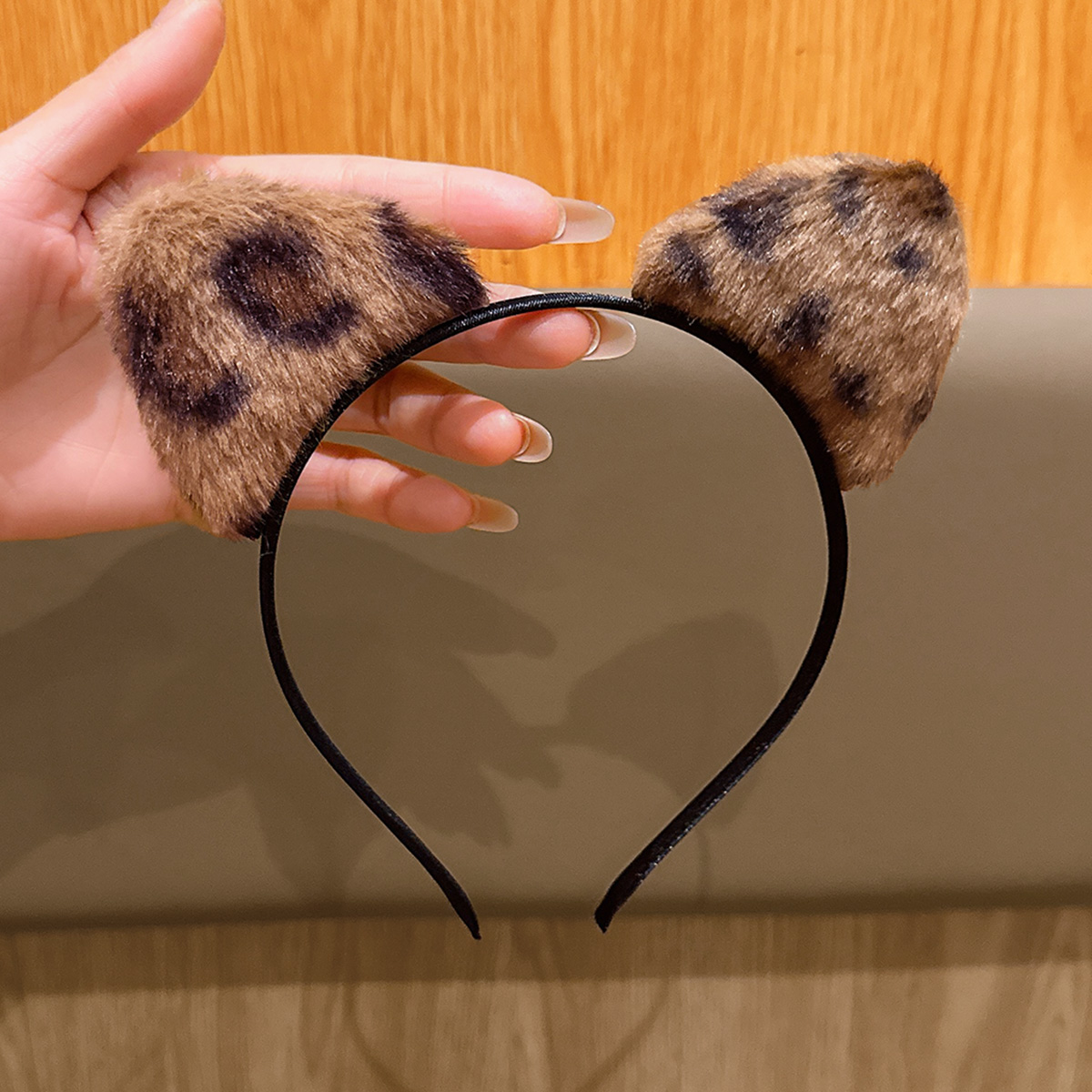 1 Cat's ears (Steamed cat-ear  – Reindeer Antlers Headband recenzja i cena
